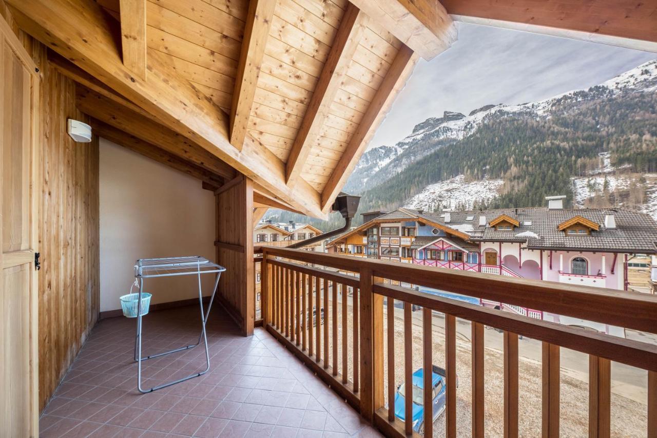 Cesa Zapin 1 Lägenhet Canazei Exteriör bild