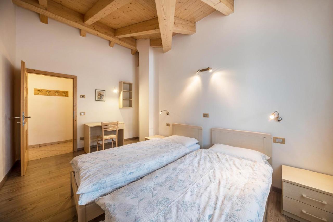 Cesa Zapin 1 Lägenhet Canazei Exteriör bild